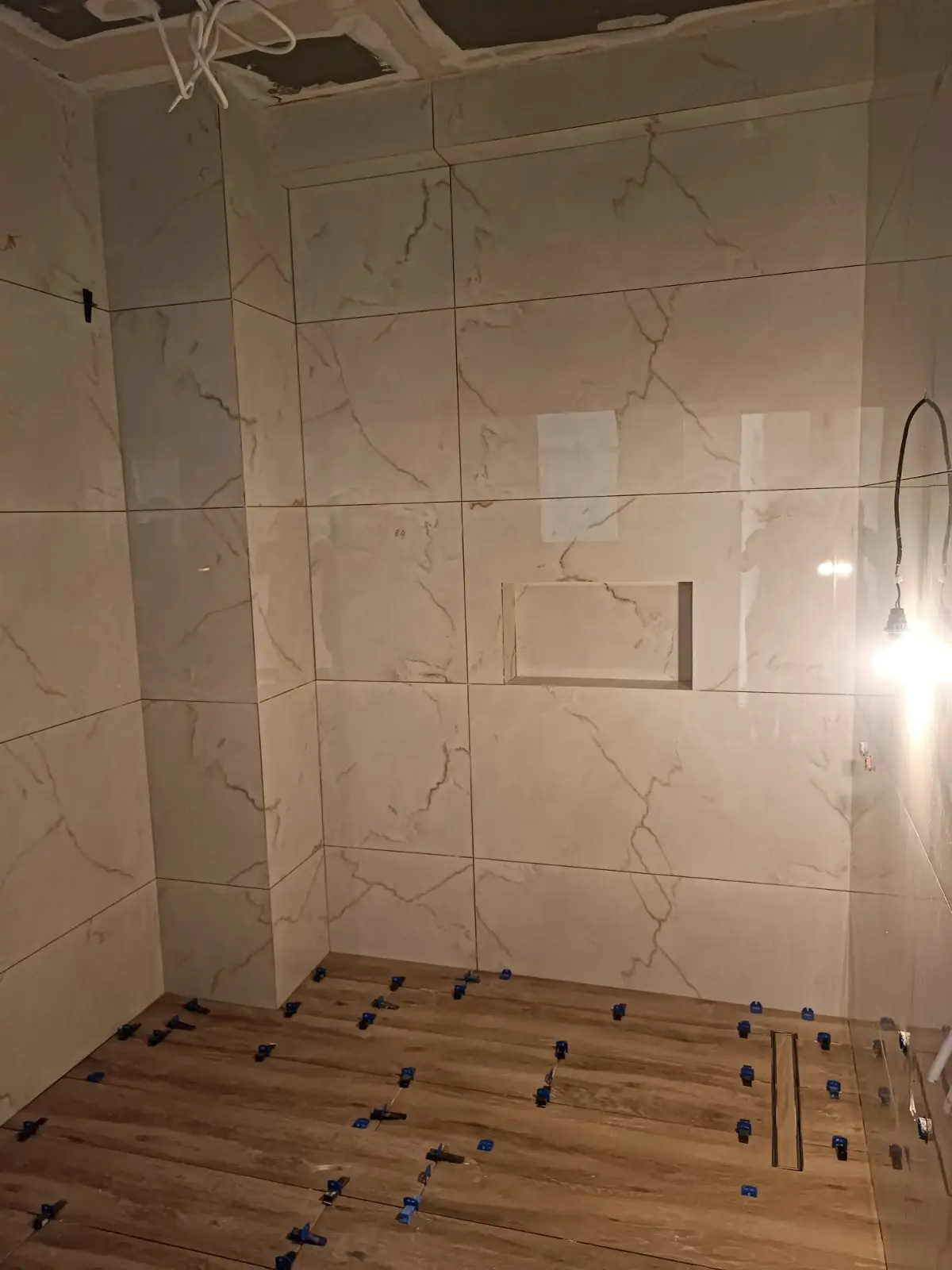 Πατητη τσιμεντογωνια